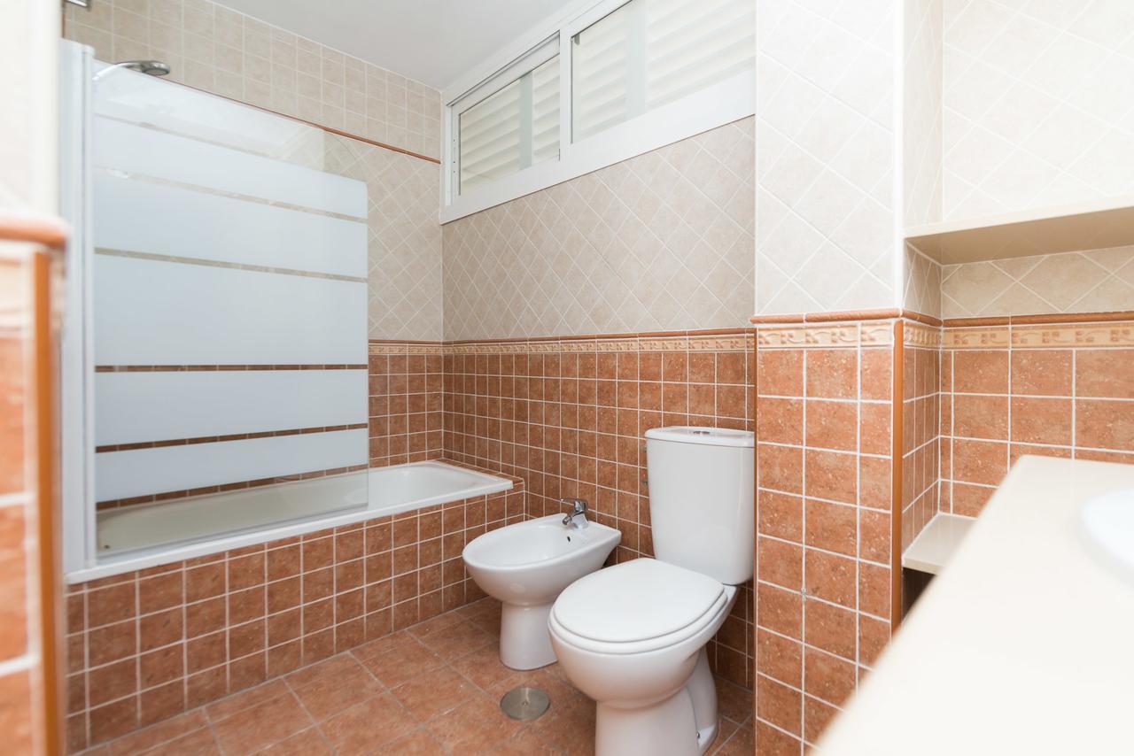 Apartamentos Marta Playa Аліканте Екстер'єр фото