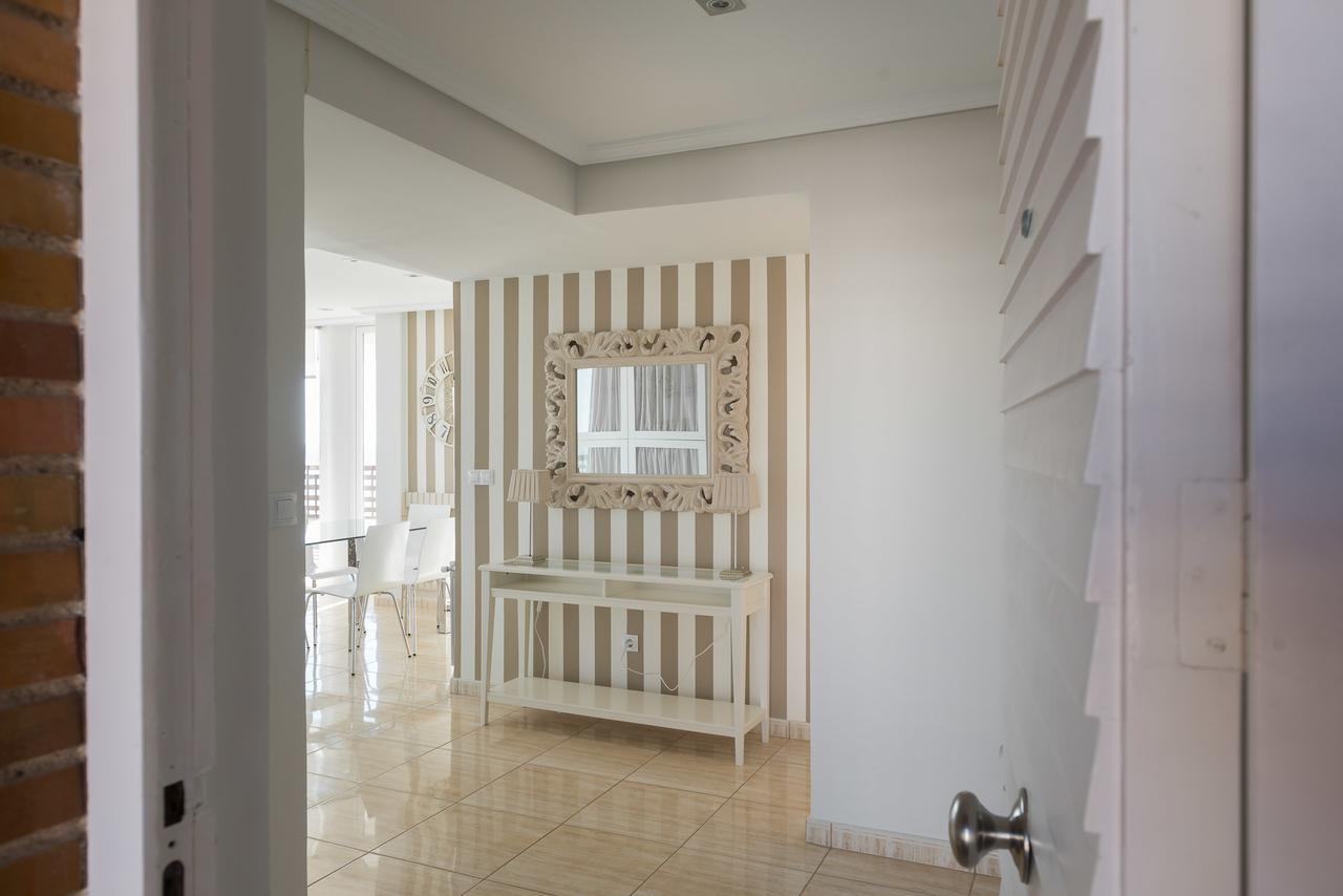 Apartamentos Marta Playa Аліканте Екстер'єр фото